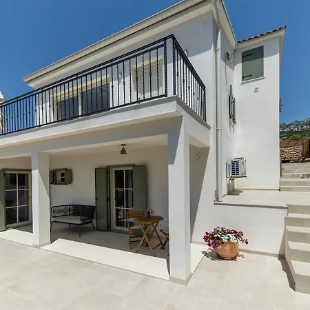 Luxury Casa Sorelle Croatia, Secluded House With A Breathtaking View And Heated Infinity Pool Villa Seline