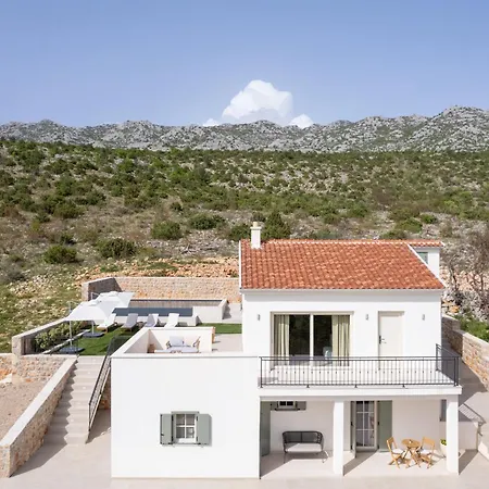 וילה Casa Sorelle Secluded With Breathtaking Pool