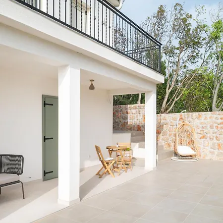 Casa Sorelle Secluded With Breathtaking Pool
