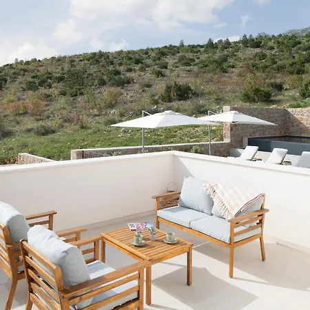 Villa Casa Sorelle Secluded With Breathtaking Pool *