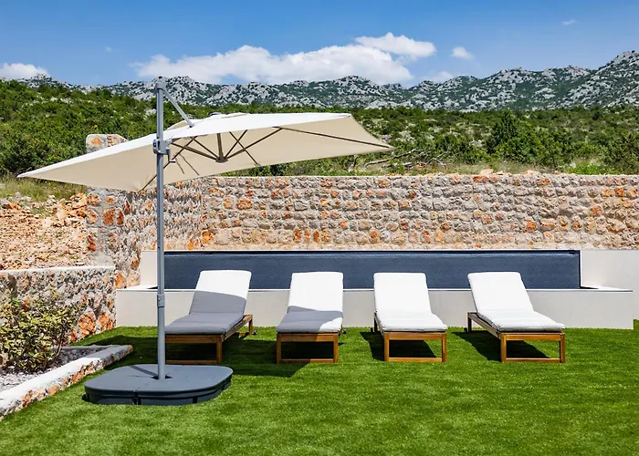 Luxury Casa Sorelle Croatia, Secluded House With A Breathtaking View And Heated Infinity Pool Villa