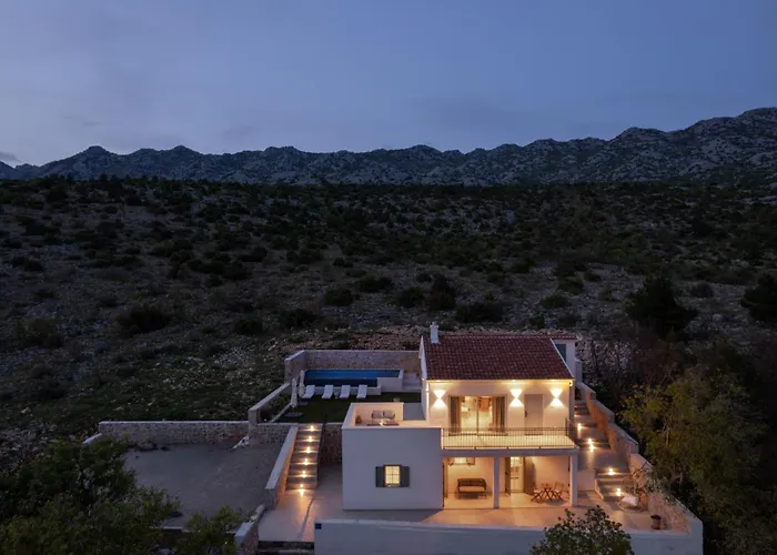 Casa Sorelle Secluded With Breathtaking Pool Vila Seline