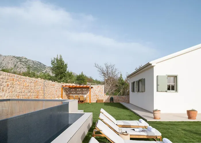 Casa Sorelle Secluded With Breathtaking Pool Vila *