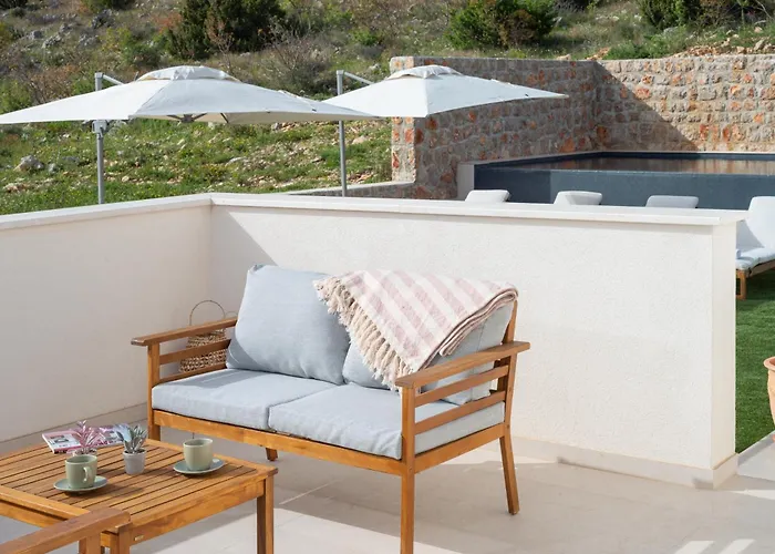 Casa Sorelle Secluded With Breathtaking Pool * Seline