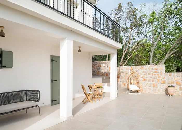 Casa Sorelle Secluded With Breathtaking Pool