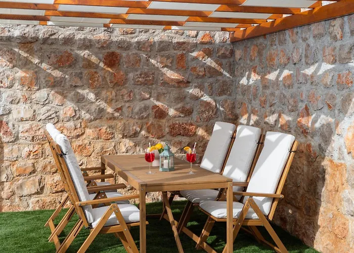 Casa Sorelle Secluded With Breathtaking Pool