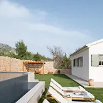 Casa Sorelle Secluded With Breathtaking Pool Willa *