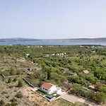 Casa Sorelle Secluded With Breathtaking Pool Willa *