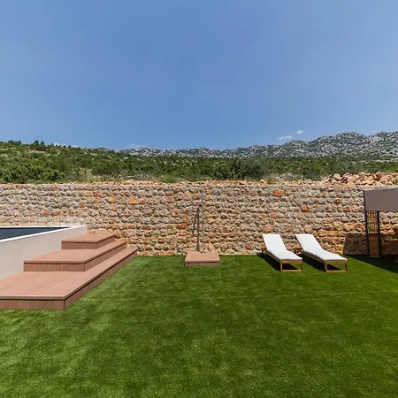 Luxury Casa Sorelle Croatia, Secluded House With A Breathtaking View And Heated Infinity Pool Villa Seline