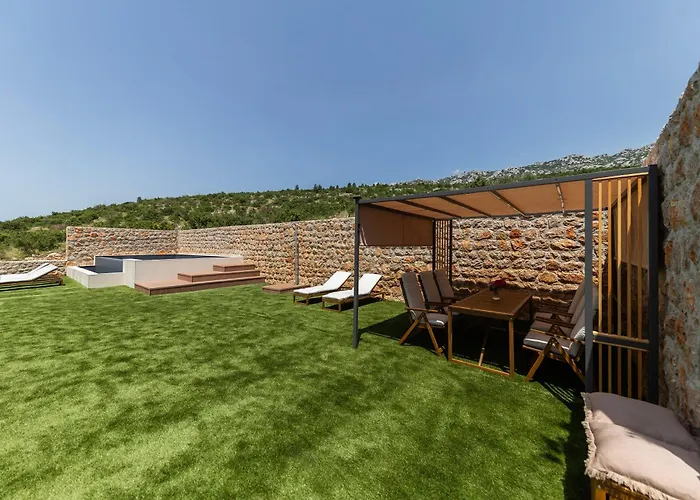 Luxury Casa Sorelle Croatia, Secluded House With A Breathtaking View And Heated Infinity Pool Villa Seline